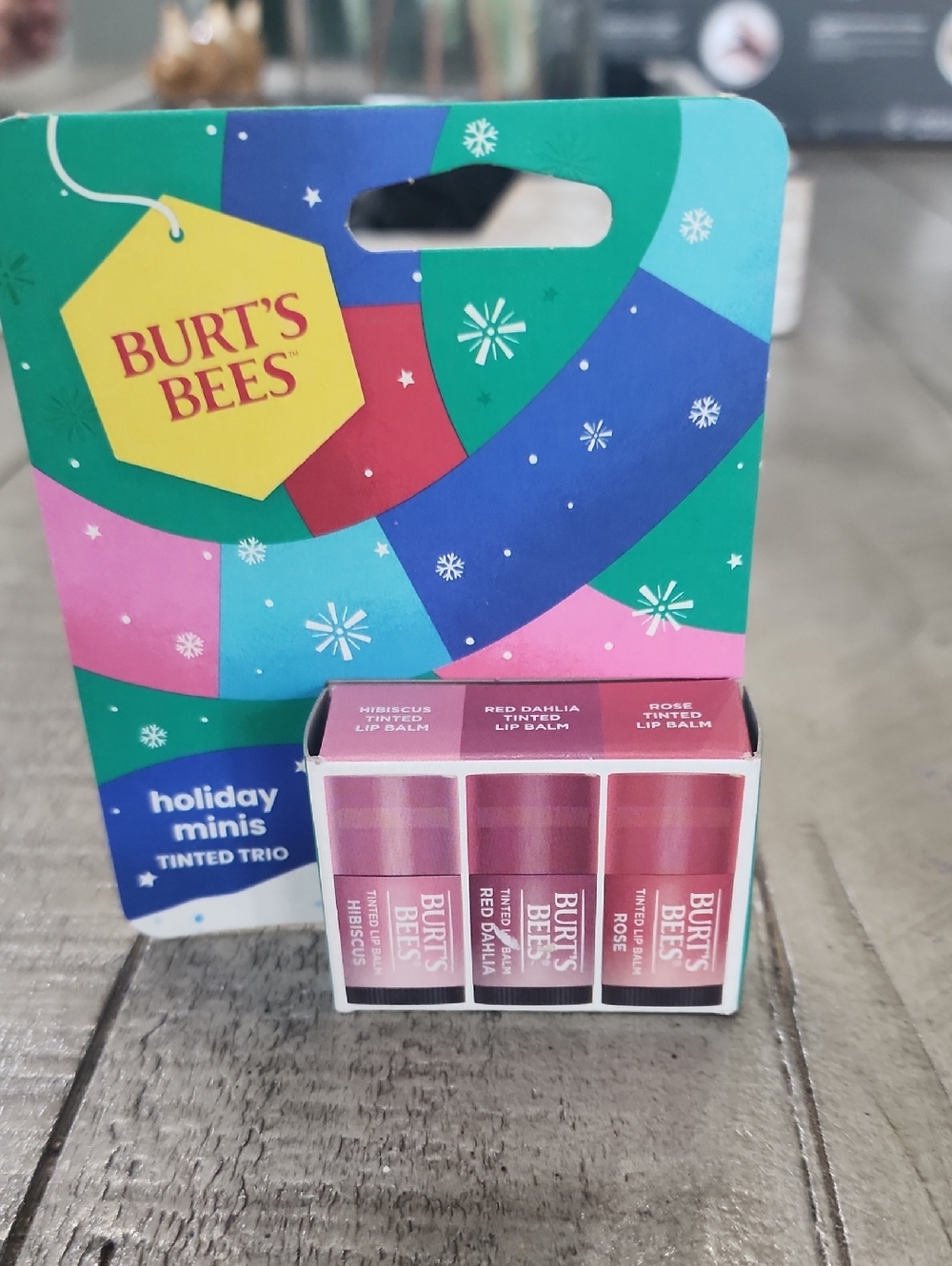 NWT Burt's Bees Mini Tinted Trio